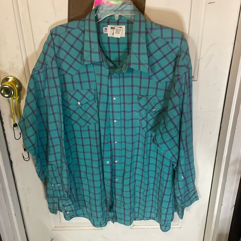 VTG Ruddock Pearl snap shirt